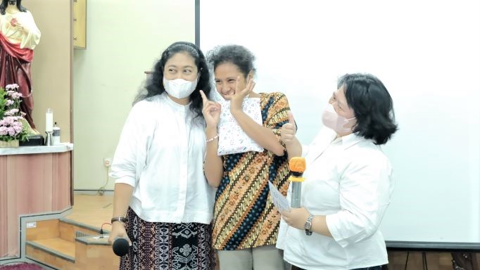 bu angel dan bu kuntri (2)